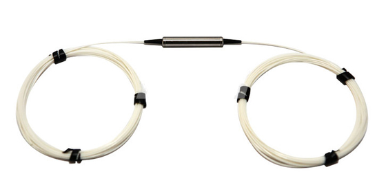 3 Polarizzazione delle porte mantenimento del circolatore ottico PM Circolatore ottico asse veloce FC/UPC FC/APC